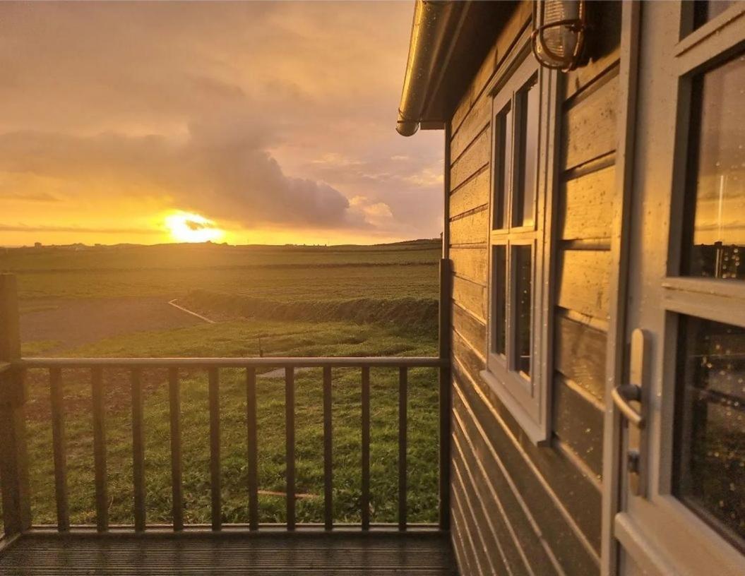 Wild Meadow Huts Villa Doolin Kültér fotó